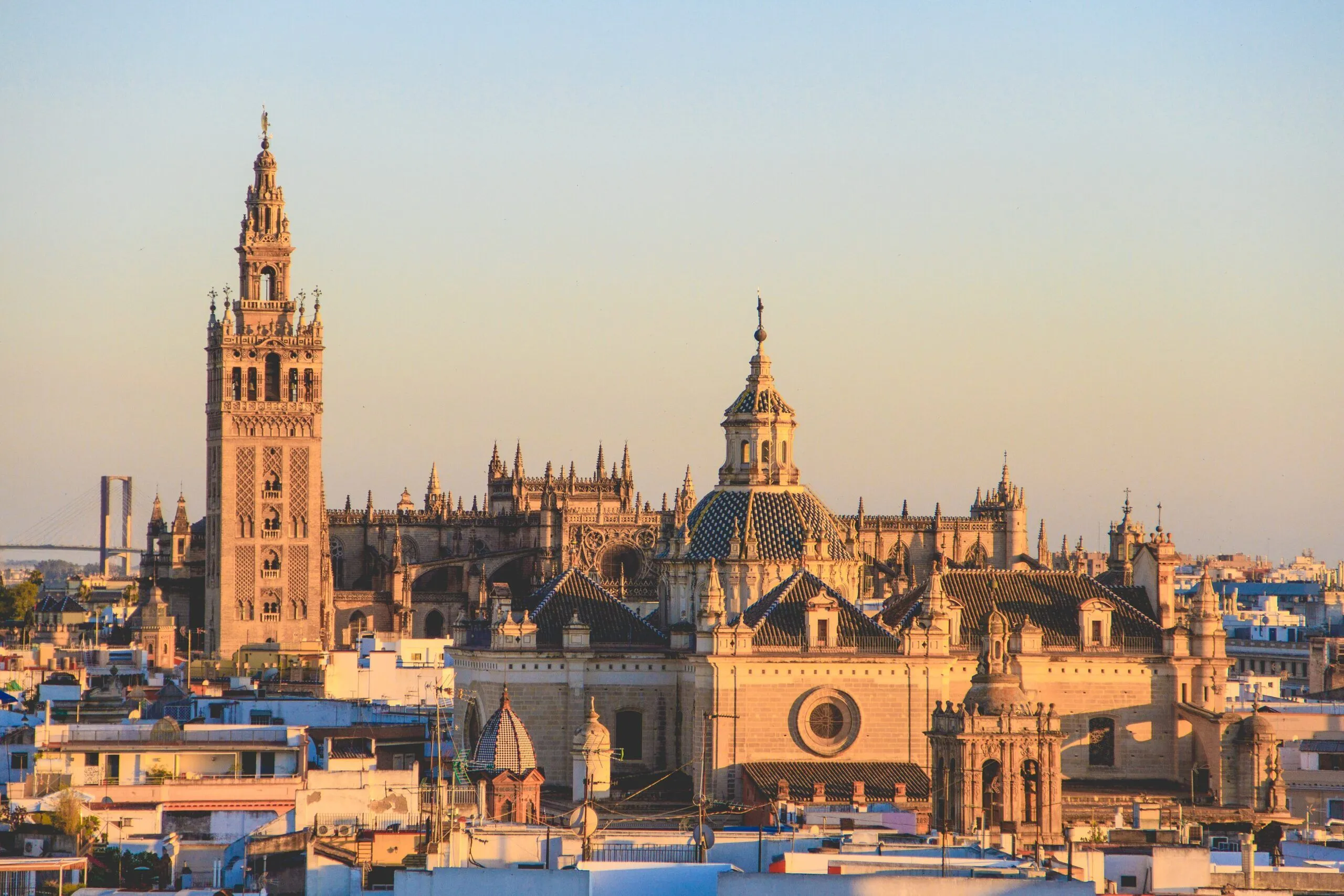 How to Find a Place of Worship in Seville, Spain