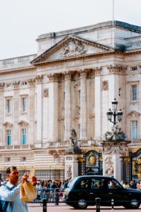 The front of Buckingham Palace-- a must see on this London travel guide and for any student doing study abroad in London! 